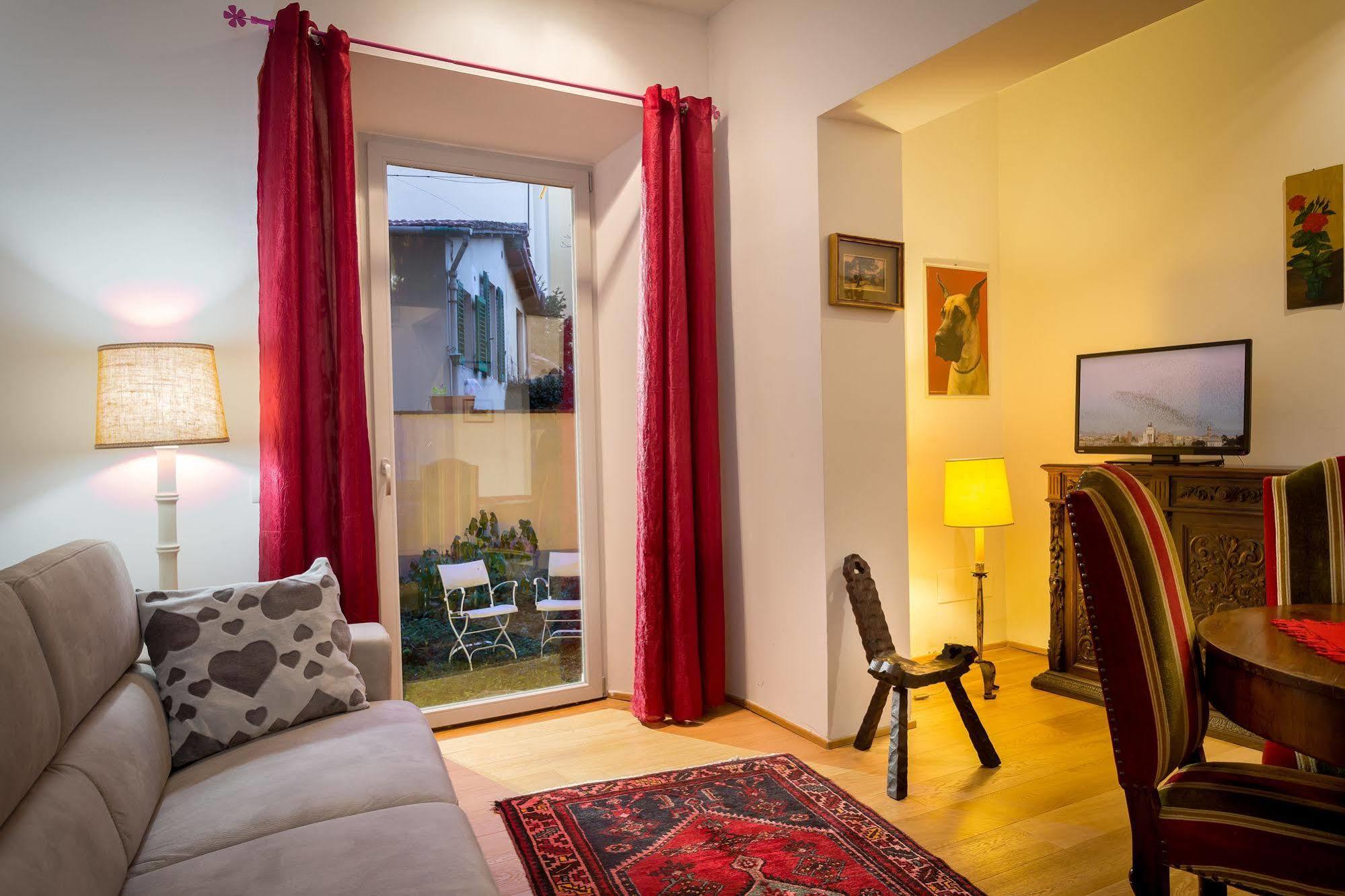 Florence Vintage Apartments Екстер'єр фото