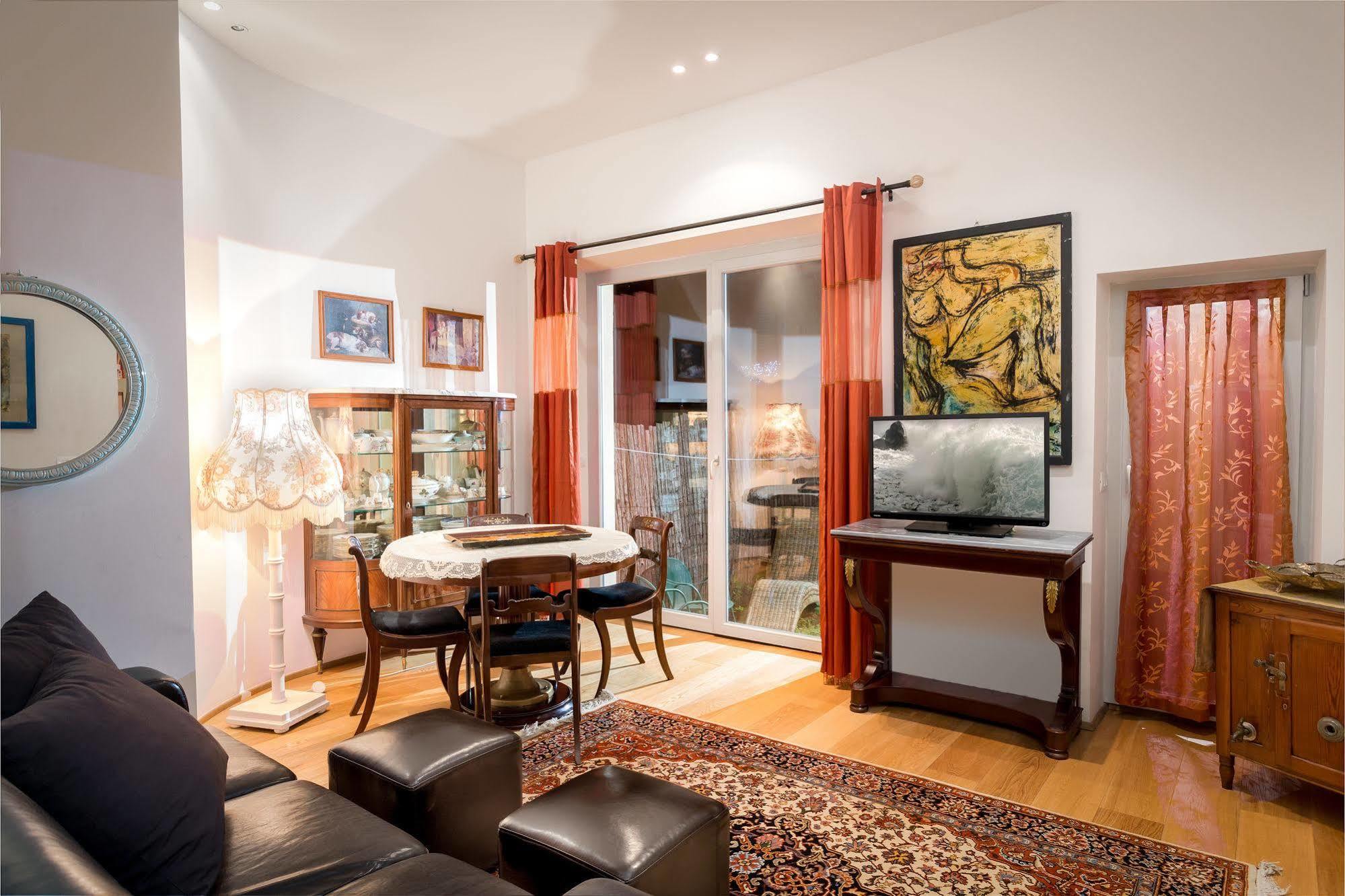 Florence Vintage Apartments Екстер'єр фото