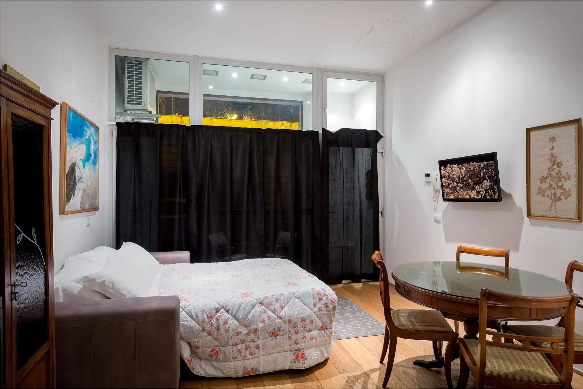 Florence Vintage Apartments Екстер'єр фото